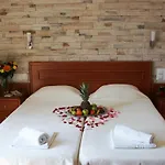 Aparthotel I 2*
