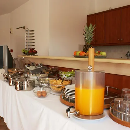 Hotel apartamentowy I Pláka